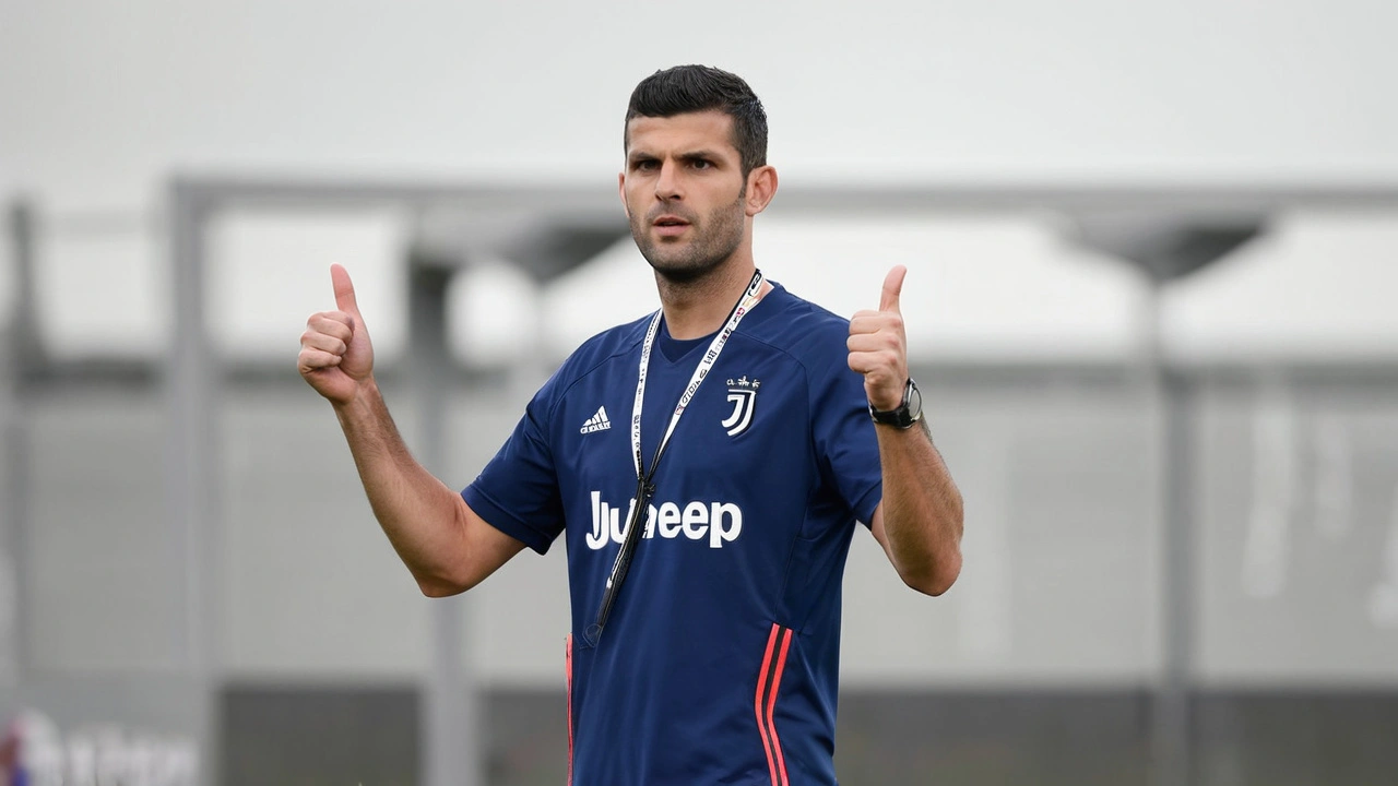 Thiago Motta Discusses Juventus' Progress, Kenan Yildiz's Role, and Giuntoli Collaboration